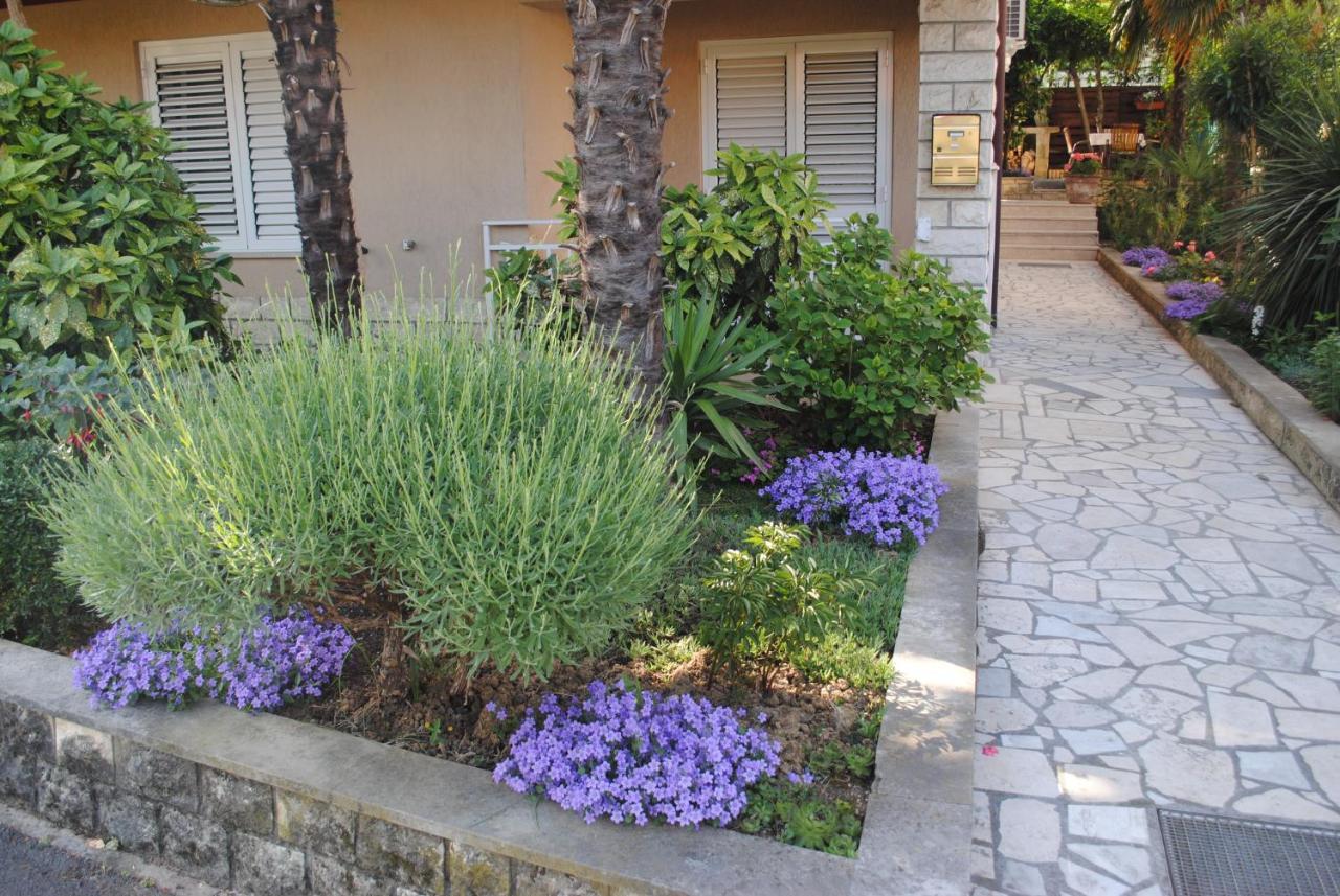 Apartments Samec Izola Εξωτερικό φωτογραφία