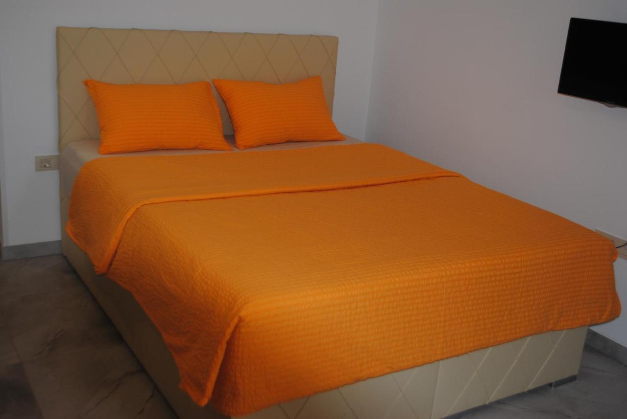 Apartments Samec Izola Εξωτερικό φωτογραφία