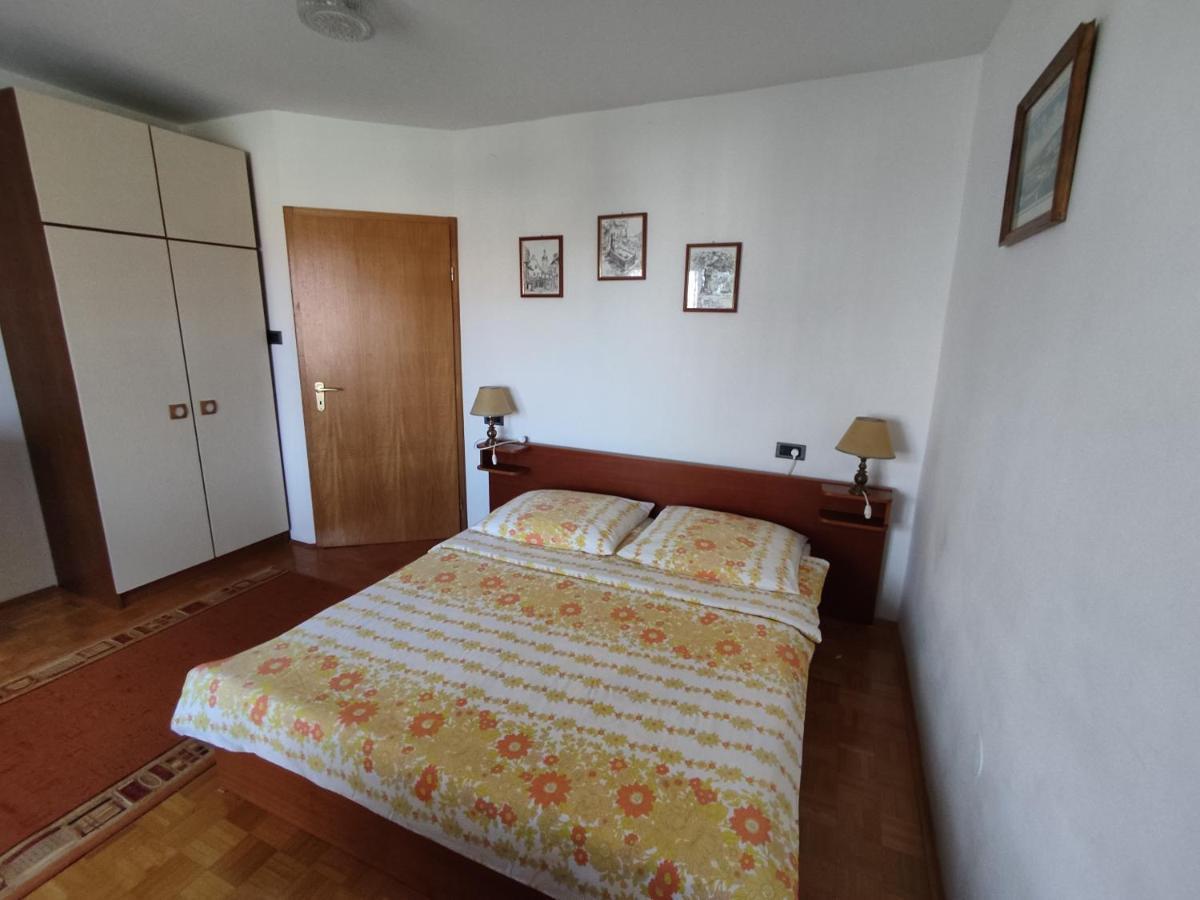 Apartments Samec Izola Εξωτερικό φωτογραφία