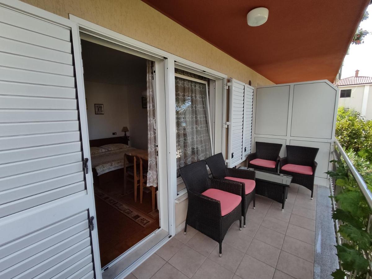 Apartments Samec Izola Εξωτερικό φωτογραφία