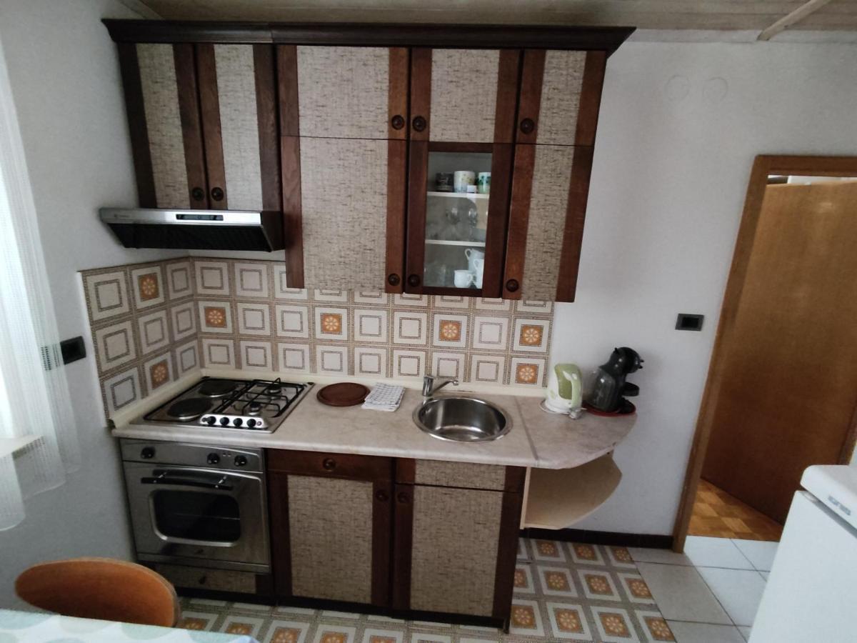 Apartments Samec Izola Εξωτερικό φωτογραφία