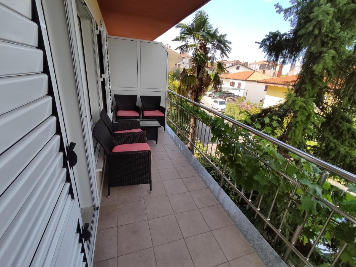 Apartments Samec Izola Εξωτερικό φωτογραφία