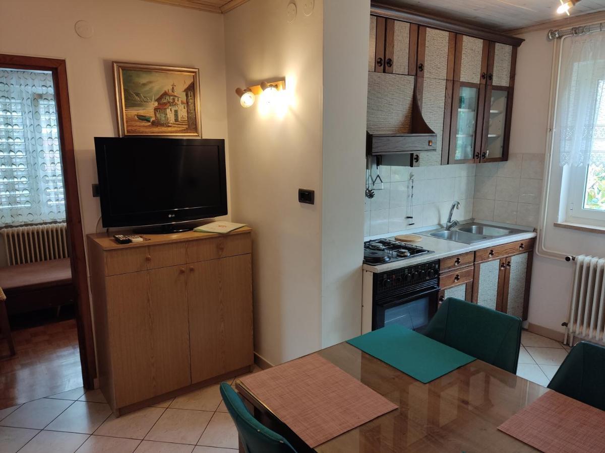 Apartments Samec Izola Εξωτερικό φωτογραφία