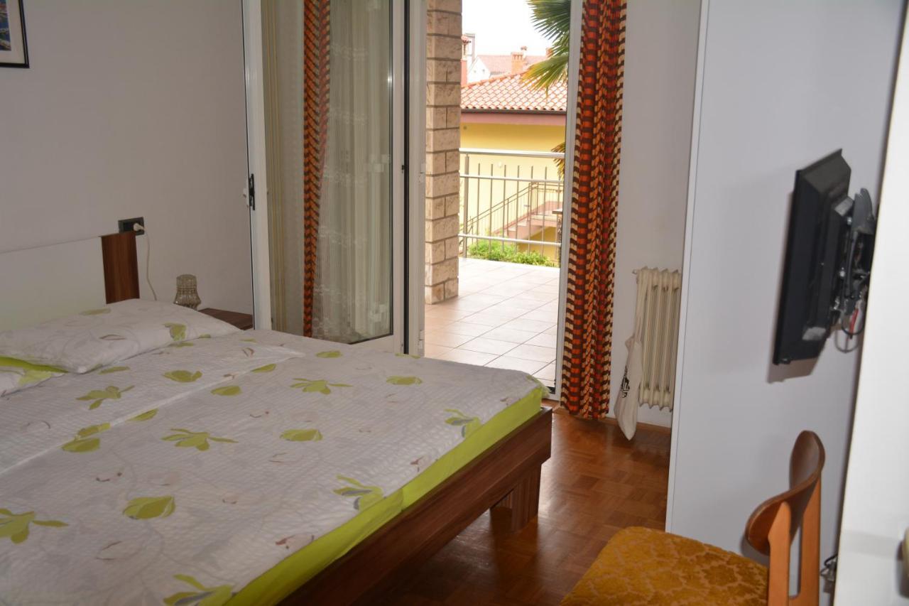 Apartments Samec Izola Εξωτερικό φωτογραφία